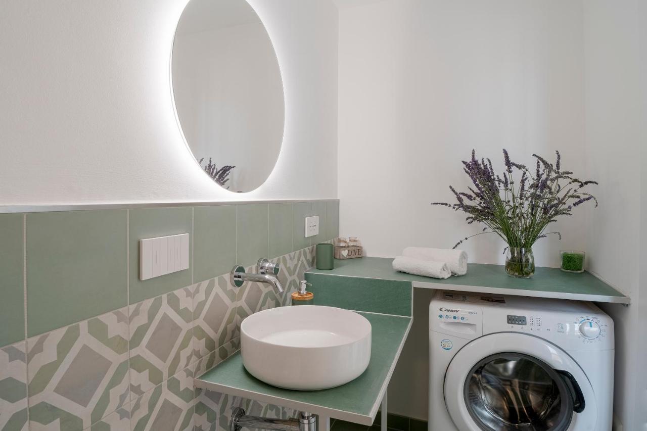 Oliva Apartment Imperia Ngoại thất bức ảnh